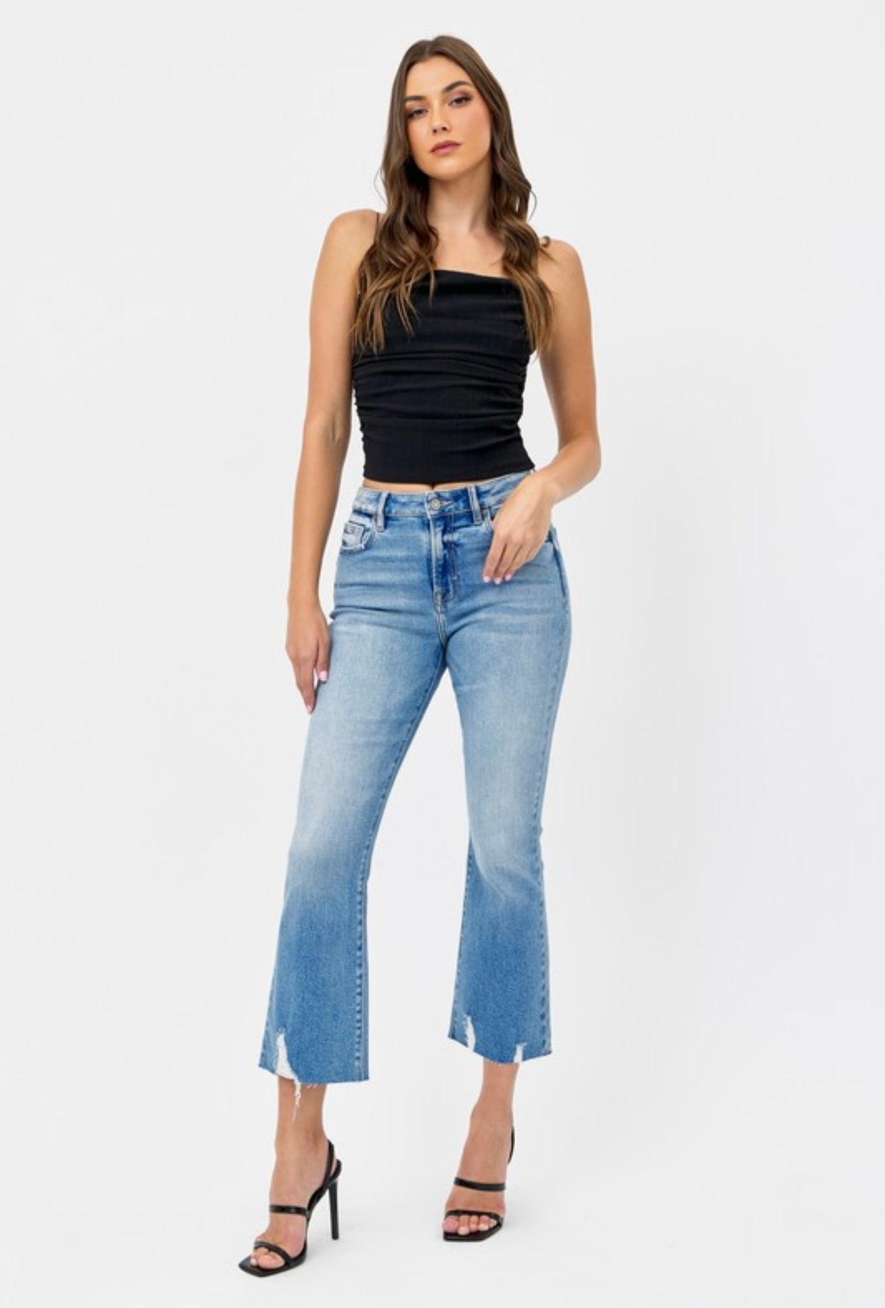 Hidden Grinded Hem Cropped Flare Medium Wash