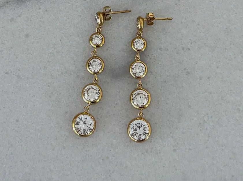 Polly Earrings-Gold