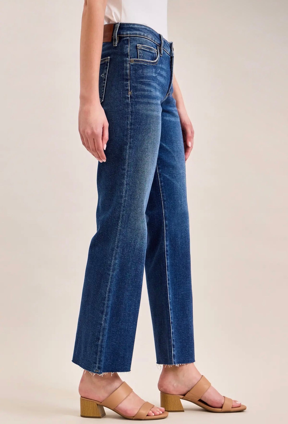 Happi Low Rise Medium Dark Wash Flare Hidden Jeans~ 28 Inseam