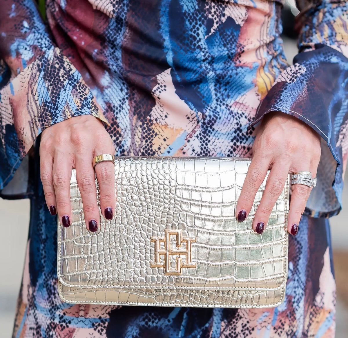 Bryn Clutch/Crossbody Gold Ec