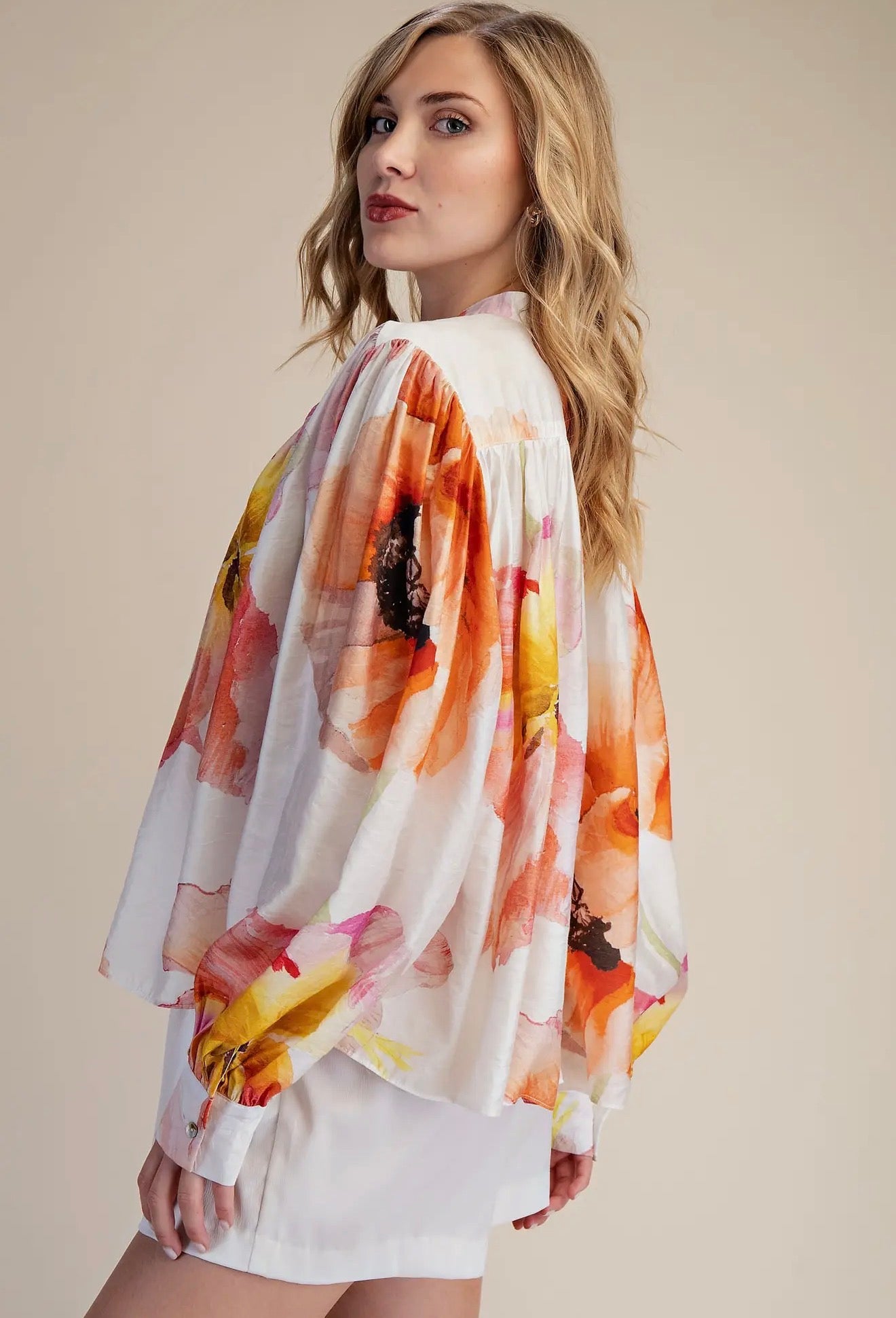 Voluminous Floral Blouse