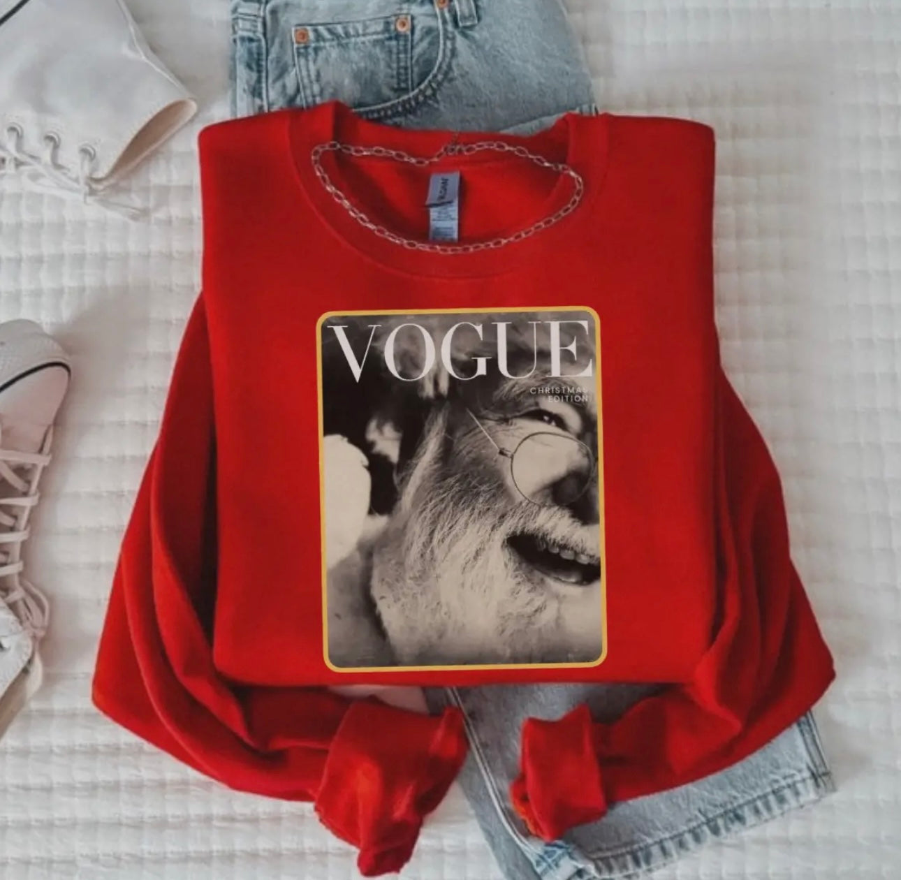 VOGUE CHRISTMAS SWEATSHIRT