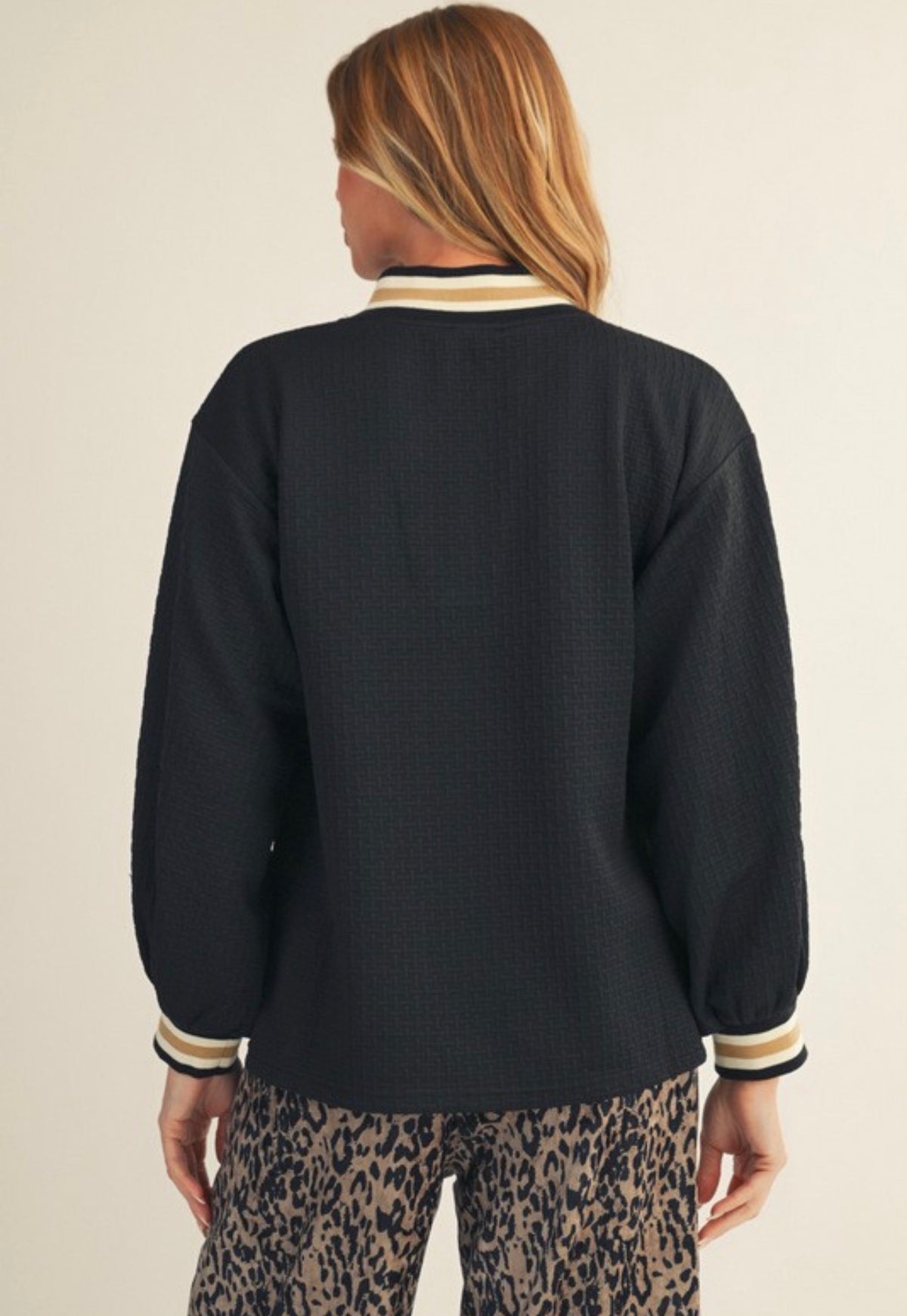 Color Rib Band Accent Textured Top