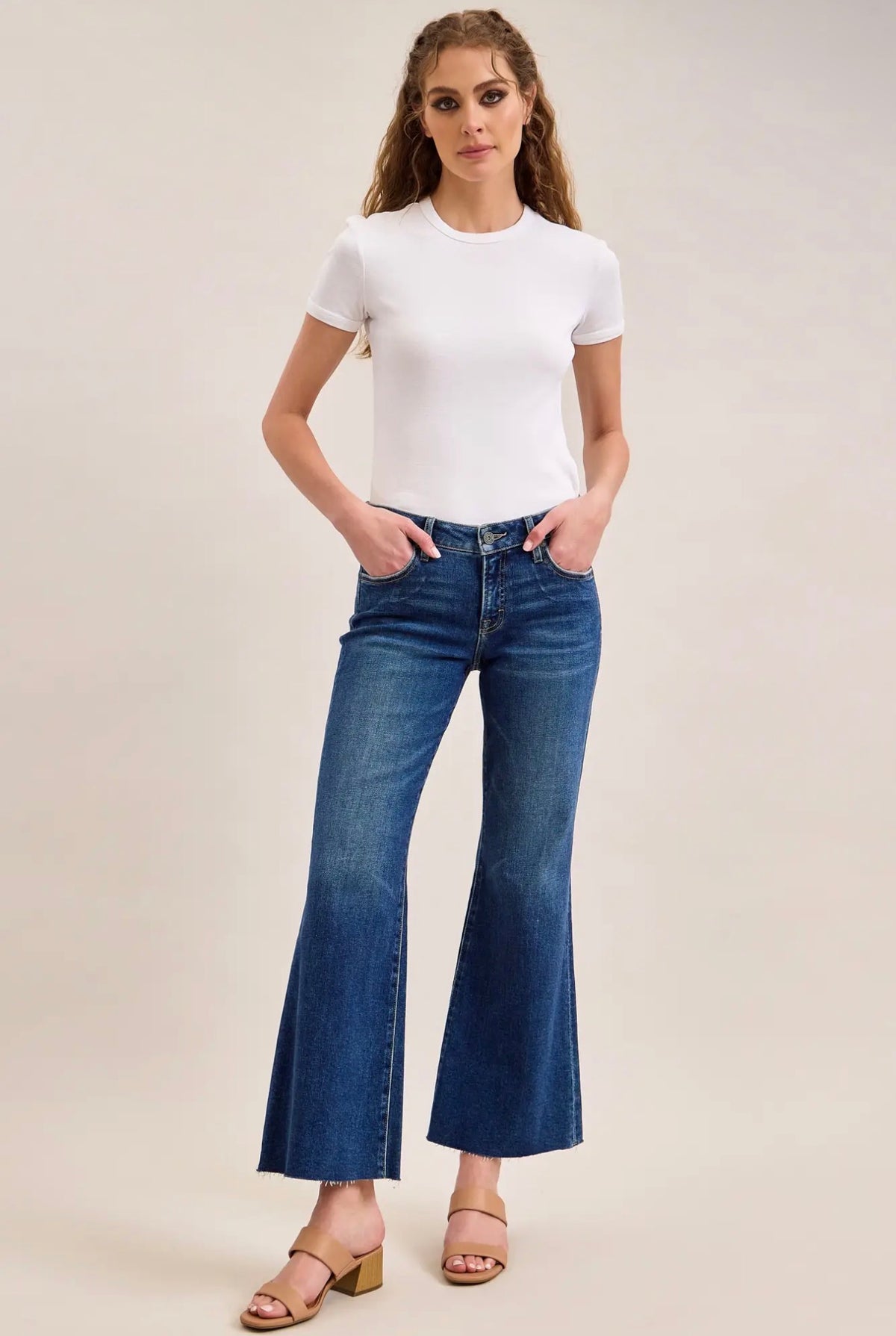Happi Low Rise Medium Dark Wash Flare Hidden Jeans~ 28 Inseam