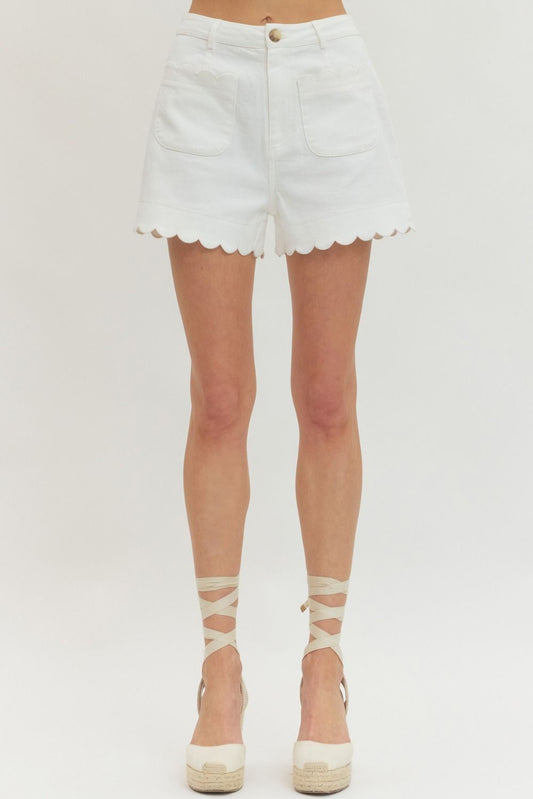 White High~Rise Scalloped Shorts~ Entro