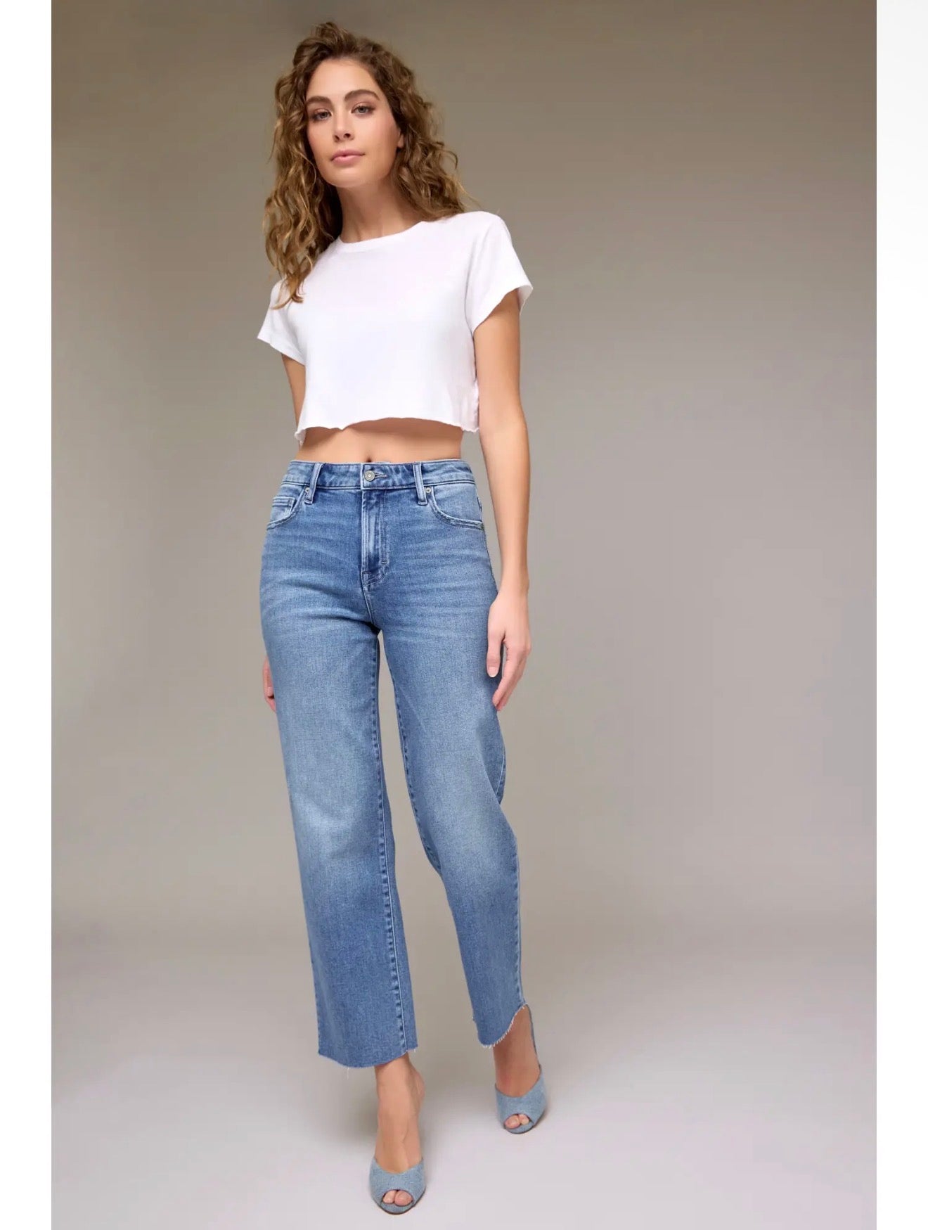 Hidden Tracy Jeans Medium Wash Clean High Rise Straight Jeans