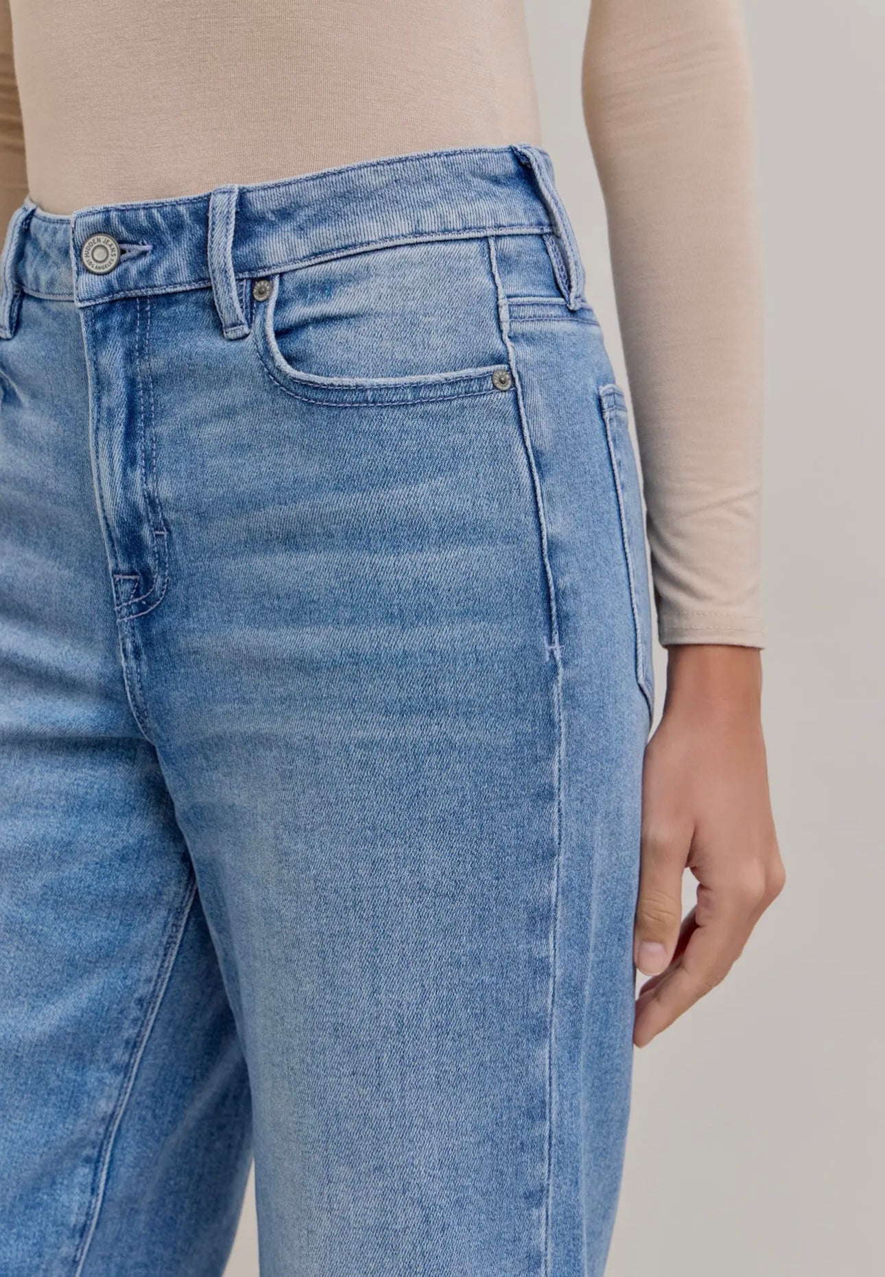 Hidden Nori Medium/ Light Crop Wide leg