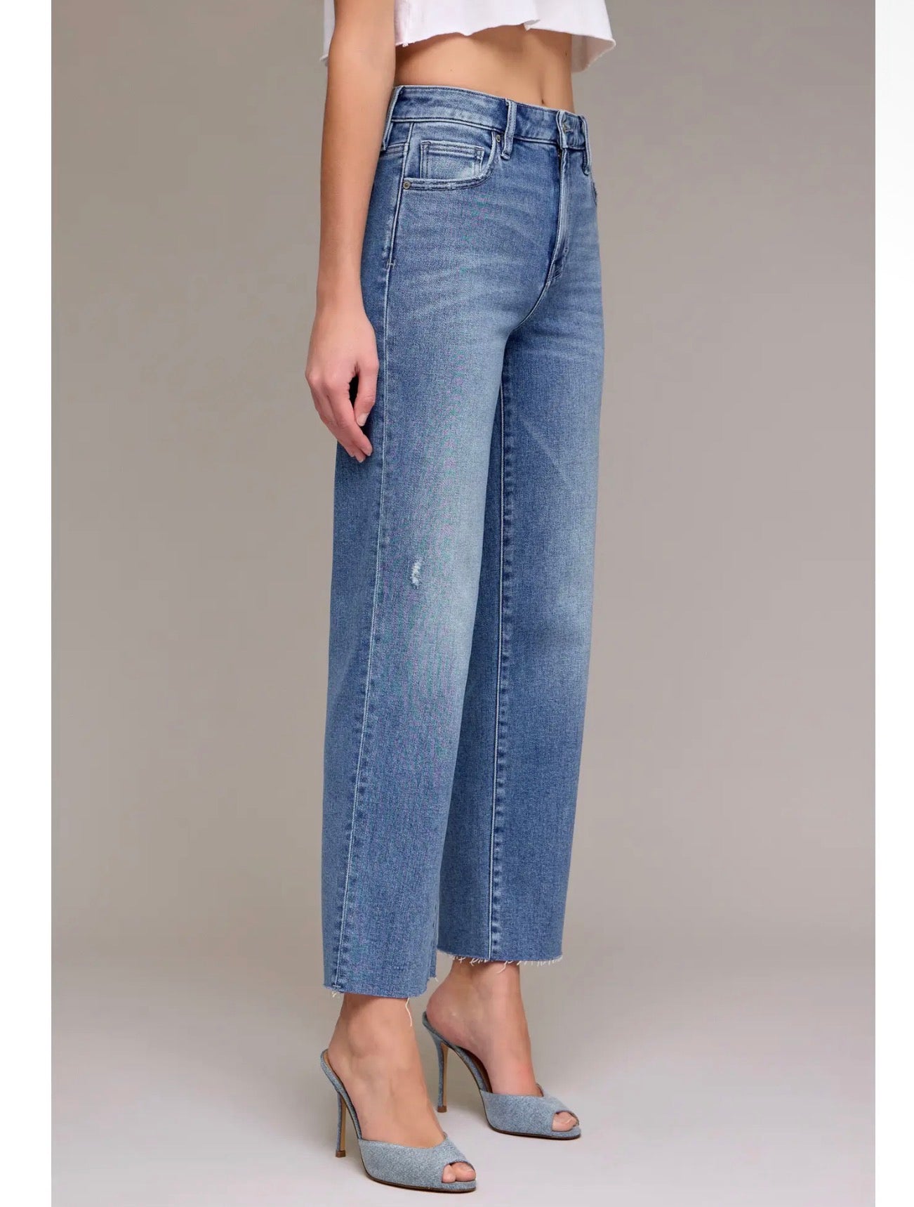 Hidden Tracy Jeans Medium Wash Clean High Rise Straight Jeans