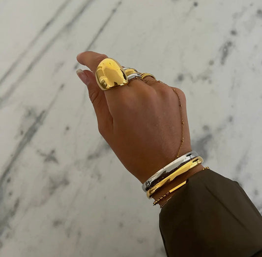 The Clara Ring