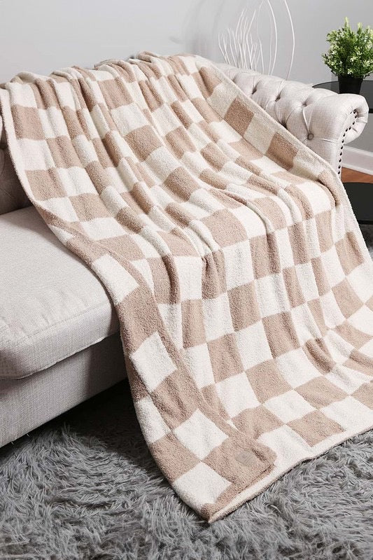 Comfy Checkered Blanket-3 Colors