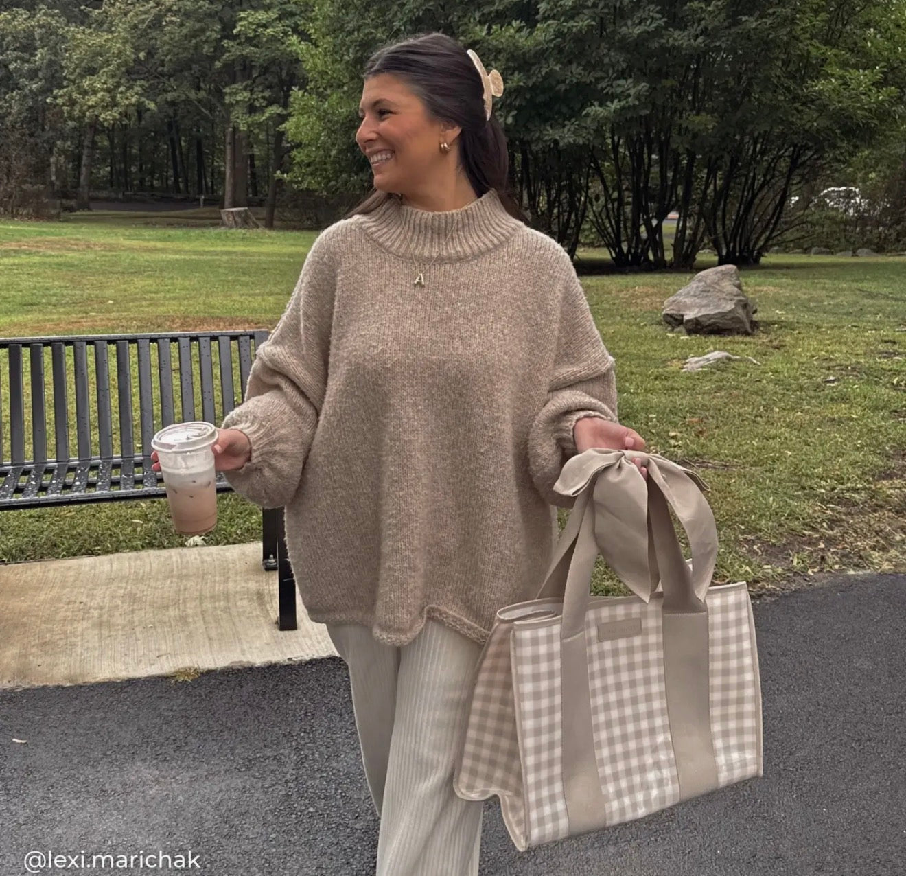 Latte Gingham Bow Jelly
Tote Bag Case~Mate