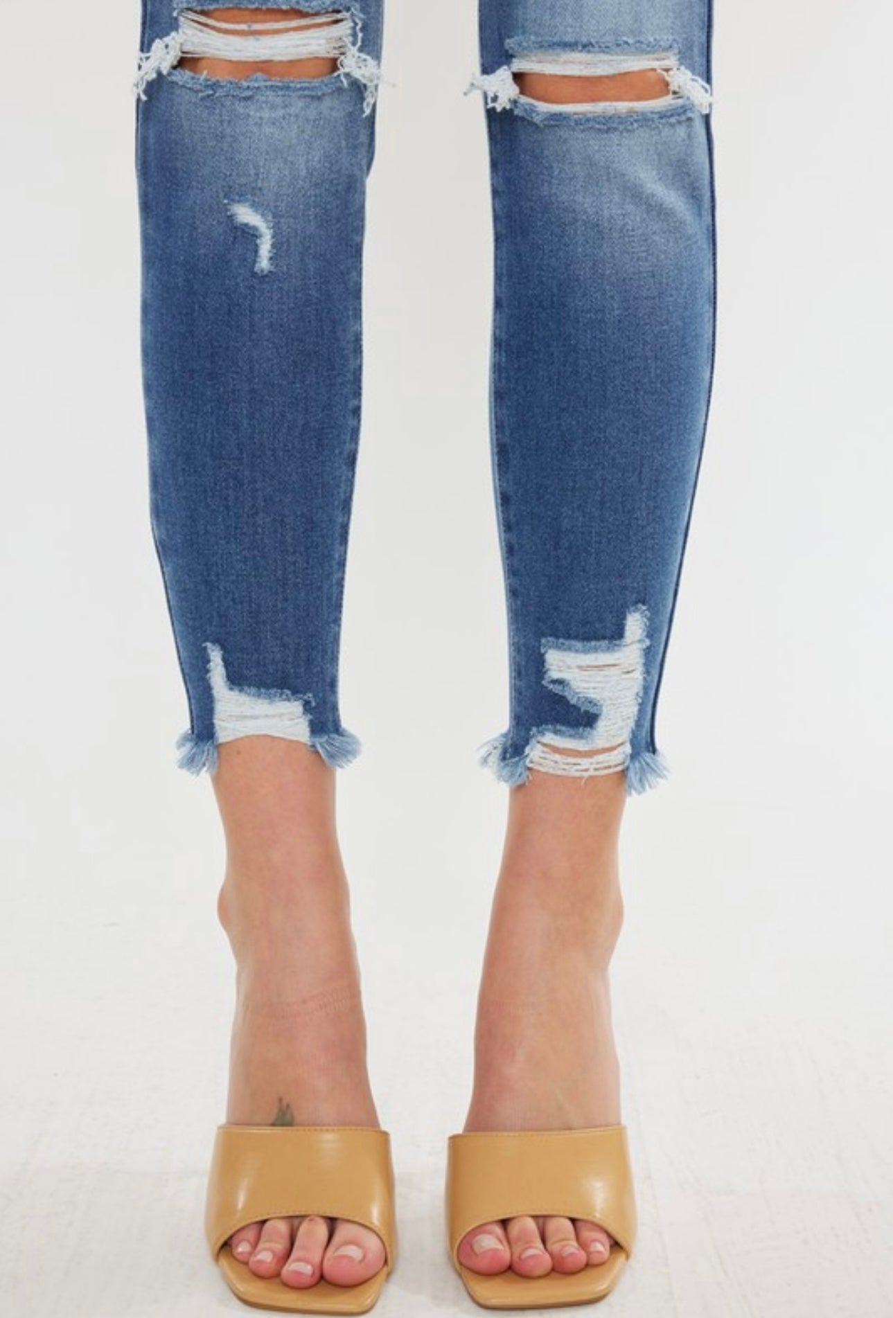 KanCan Mid Rise Ankle Skinny Jeans