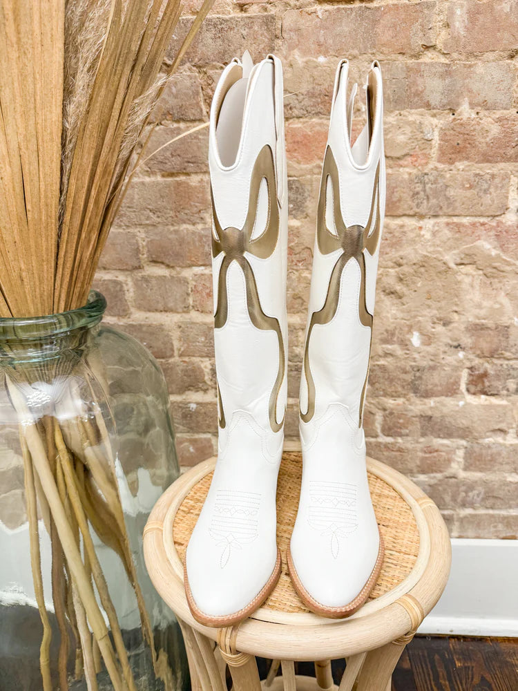 Fancy Girl~Cowgirl Bow Boots