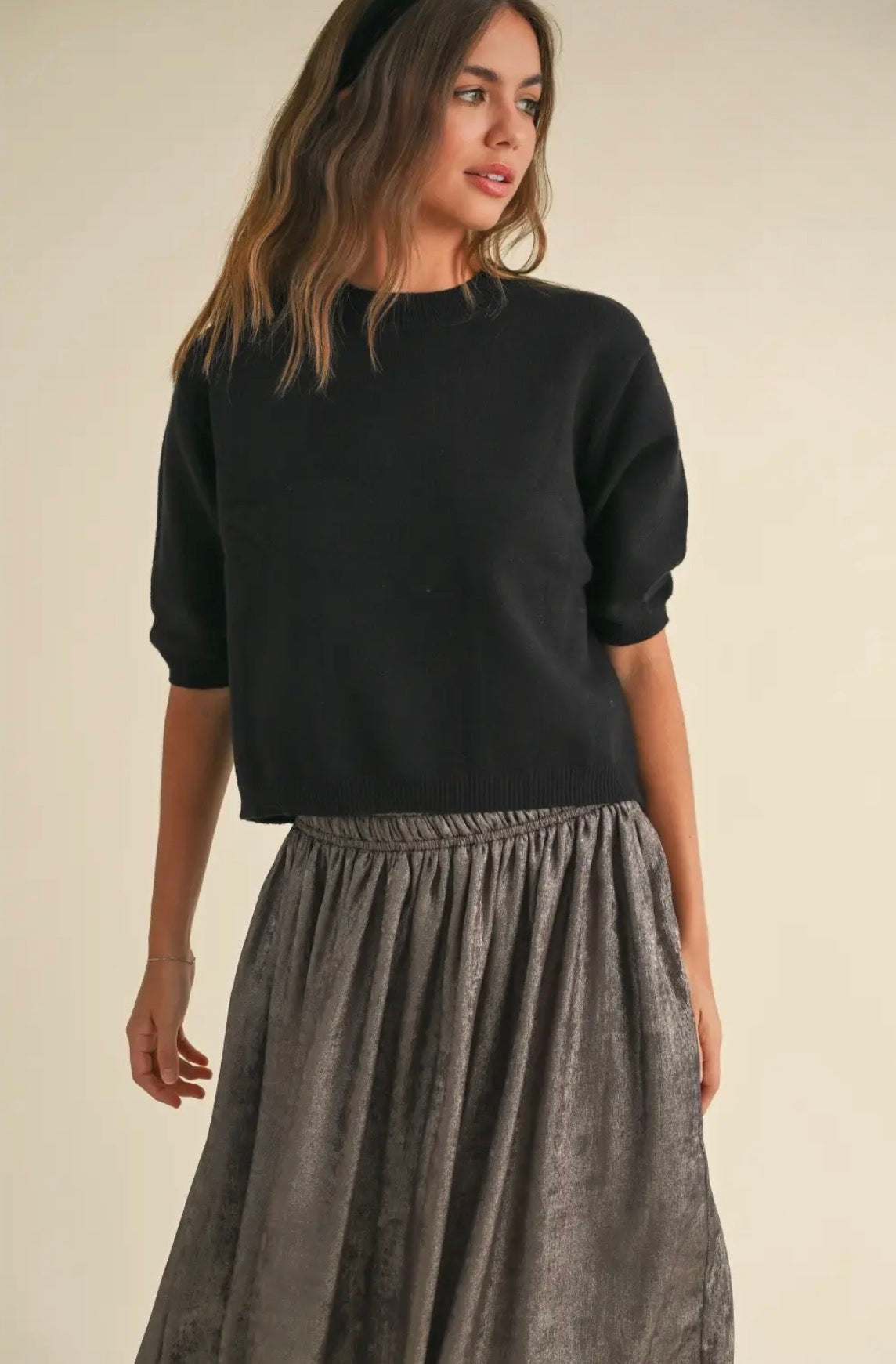 Black Short Sleeve Sweater