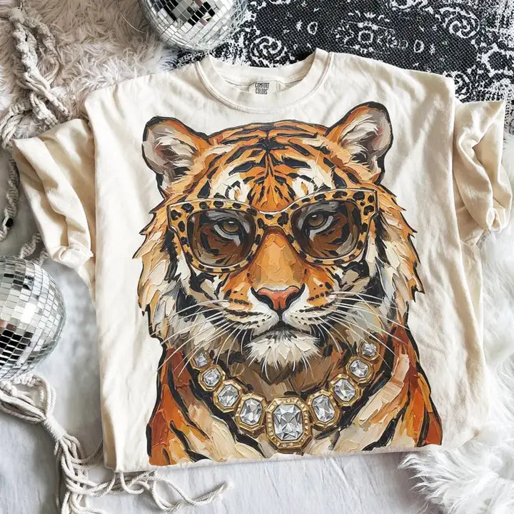 Glam Tiger Tee ￼