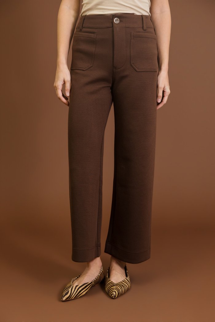 Front Pocket Ponte Fabric Cropped Pants~ Brown