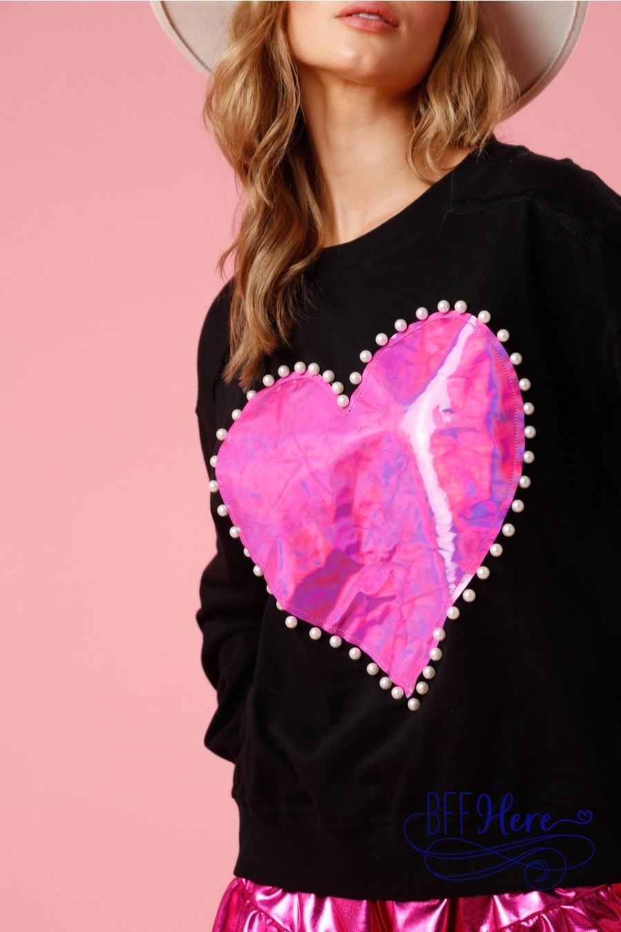 Pearl Heart Pullover- Black