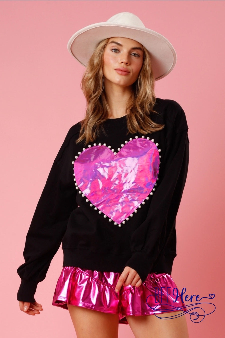 Pearl Heart Pullover- Black