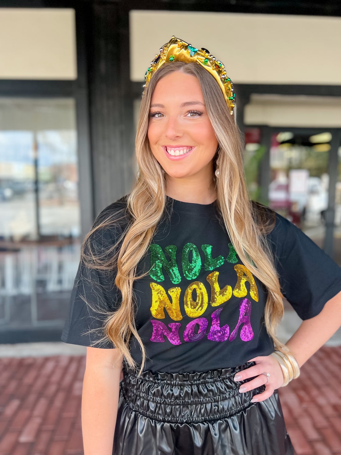 Nola Nola Nola Sparkly Tee- Black